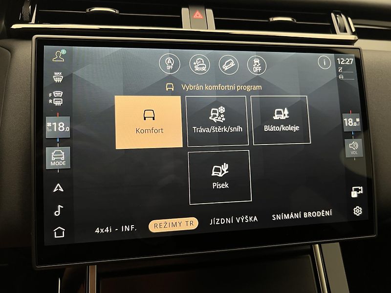 Land Rover Range Rover Velar (2026) D300 DYNAMIC SE AWD Aut - fotka 34 z 42