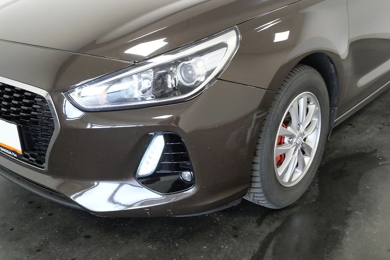 Hyundai i30 - fotka 9 z 22