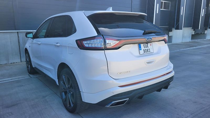Ford Edge (2018) 2,7i SPORT AWD - fotka 11 z 28