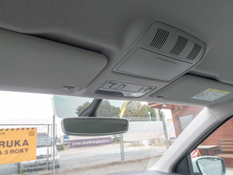 Škoda Fabia (2016) 11/16 1.0i 55KW – TEMPOMAT - fotka 23 z 38