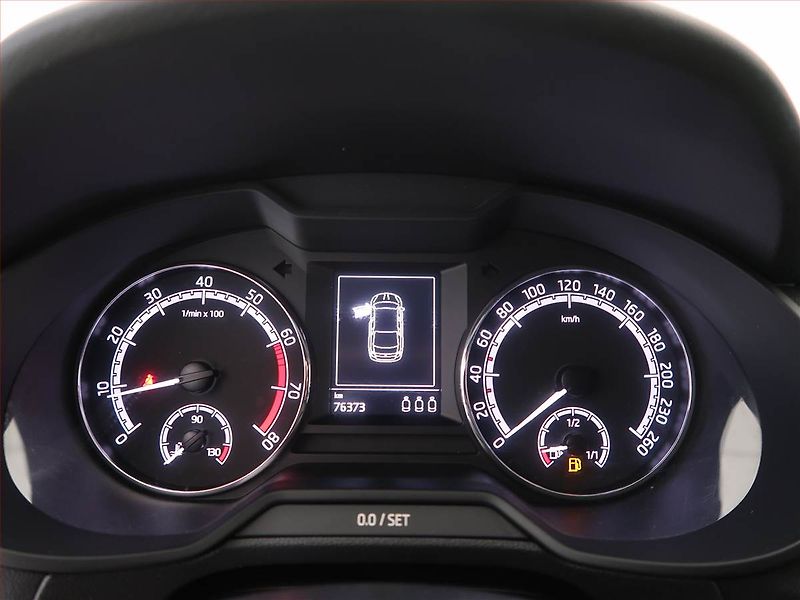 Škoda Octavia (2018) Ambition 1.4 TSI, ČR,1.maj - fotka 9 z 15