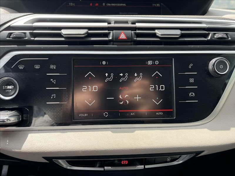 Citroën C4 SpaceTourer 1,5   HDi Feel 7 míst - fotka 9 z 21