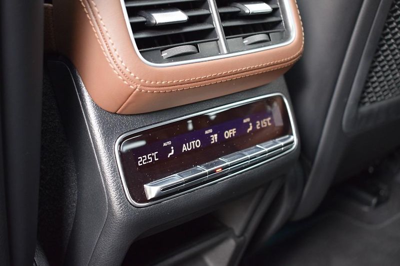 Mercedes-Benz GLE (2023) GLE53AMG/Facelift/ - fotka 39 z 55