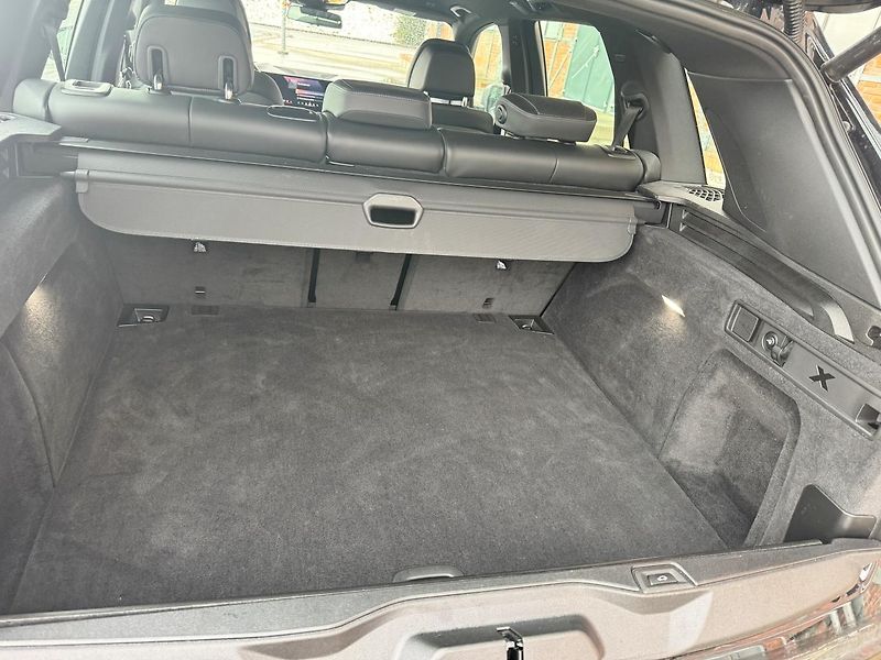 BMW X5 (2024) xDrive30d M SPORT PAKET - fotka 8 z 28