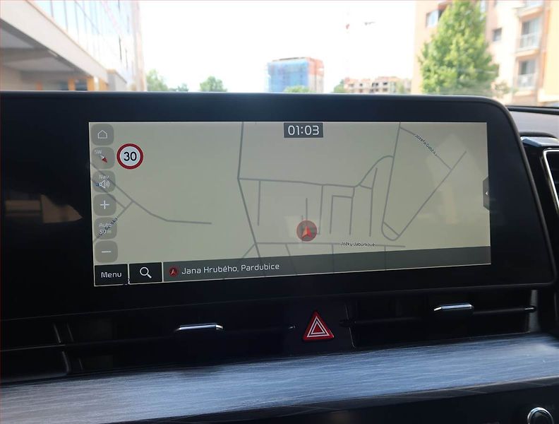 Kia Sportage (2023) Exclusive 1.6 CRDi MHEV - fotka 16 z 22