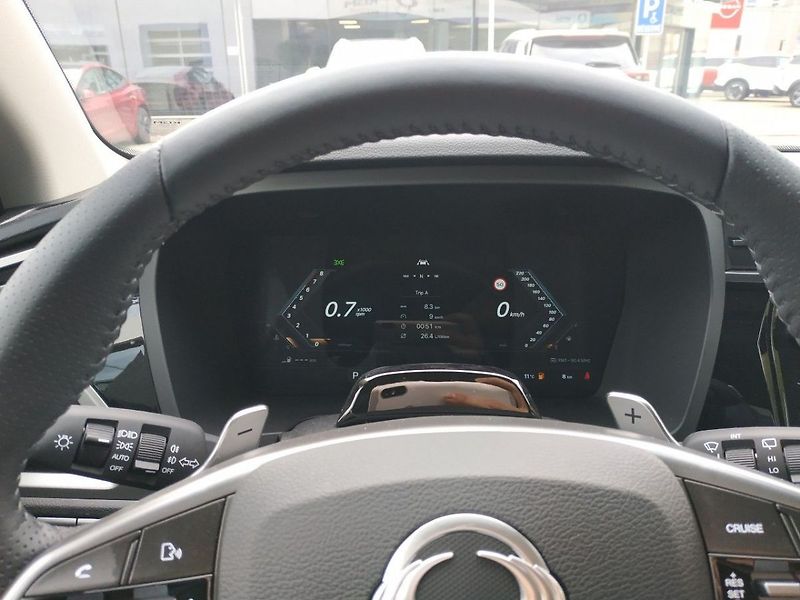 KGM Korando 1.5T, SMART,4WD, AT, SKLADEM - fotka 16 z 30
