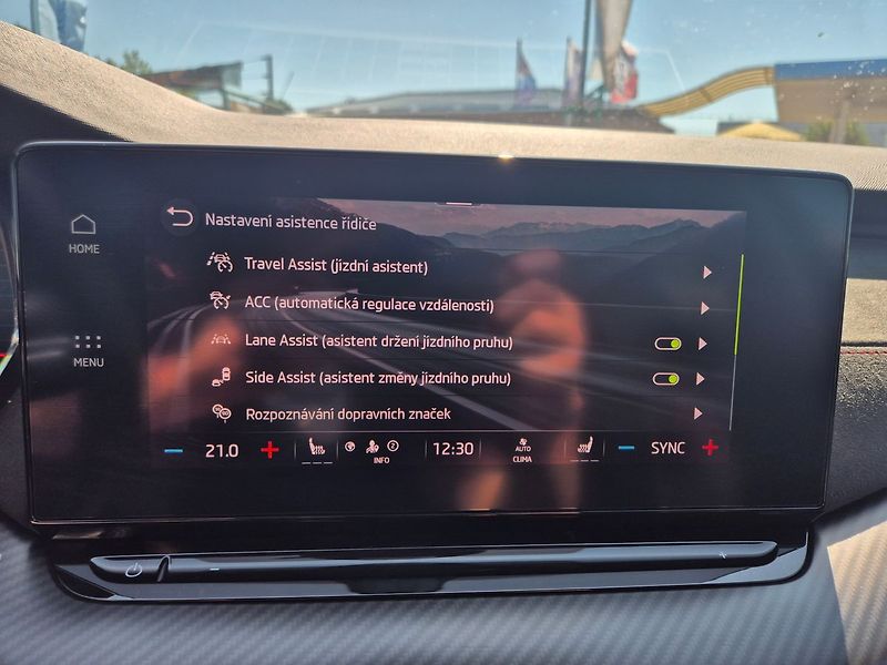 Škoda Octavia RS 2,0TSI DSG 180kW, CZ, záruk - fotka 32 z 37