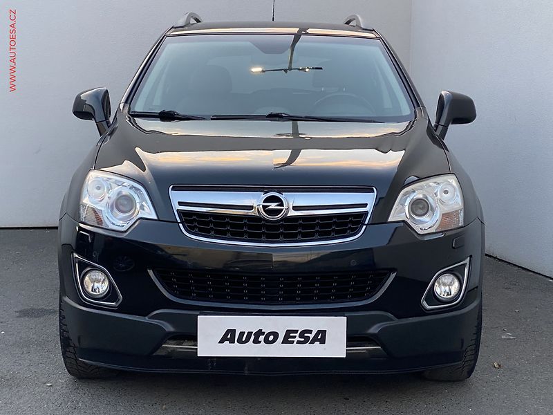 Opel Antara (2012) 2.4 4x4, Cosmo, bixen, +ALU - fotka 2 z 15