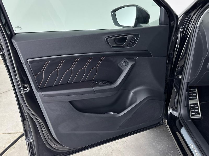 Cupra Ateca DSG - fotka 13 z 29