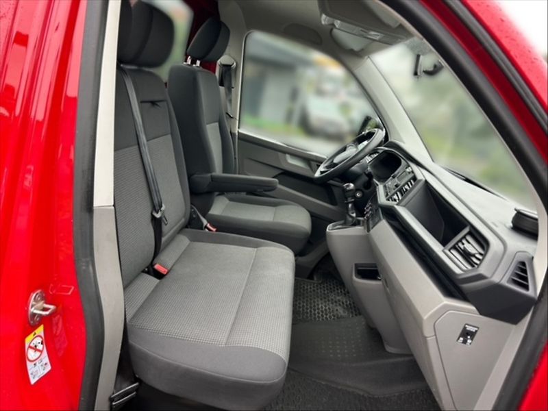 Volkswagen Transporter 2,0 TDI BMT 4M - fotka 8 z 11