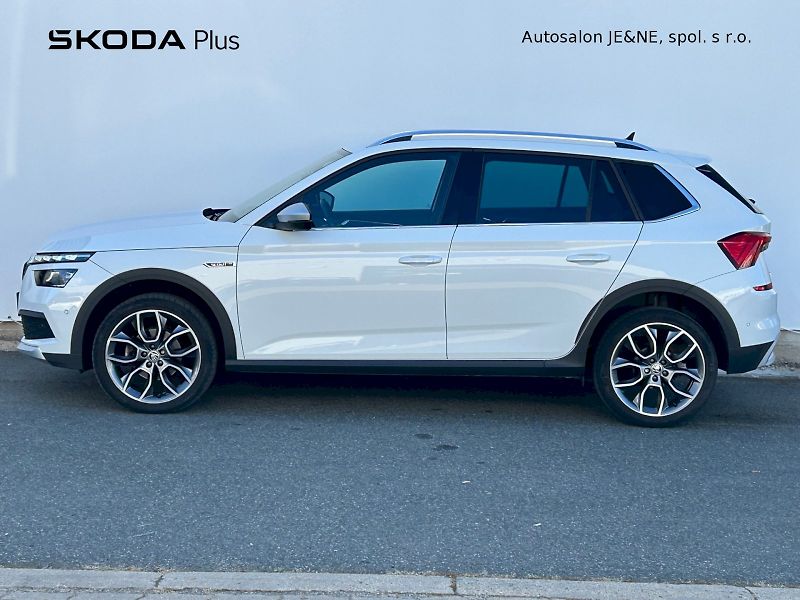 Škoda Kamiq (2020) Scoutline 1.5 TSI 110 kW DSG - fotka 3 z 33