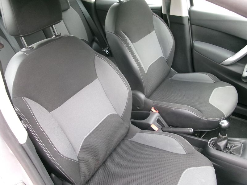 Citroën C3 (2013) 1,6HDI KLIMA TEMP  - fotka 18 z 25