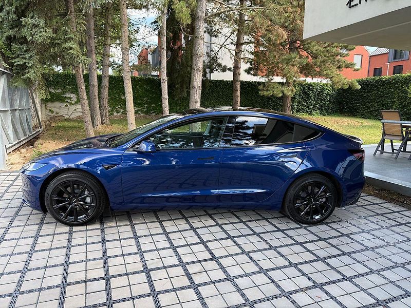 Tesla Model 3 Long Range AWD Tažné - fotka 3 z 40