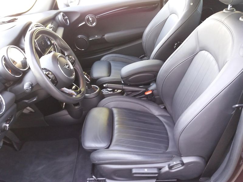 Mini Cooper S 2.0i,141kW,1.MAJ-ČR!17.Tis-km! - fotka 21 z 29