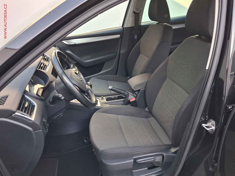 Škoda Octavia (2014) 1.4TSI, autoAC - fotka 9 z 15