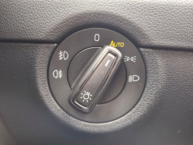 Škoda Octavia (2020) Combi Ambition DSG 1,5TSi 110k - fotka 29 z 31