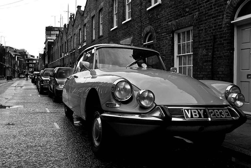 Citroën DS v celé své kráse. Foto: Wikimedia Commons, Johannes Maximilian, GDFL 1.2