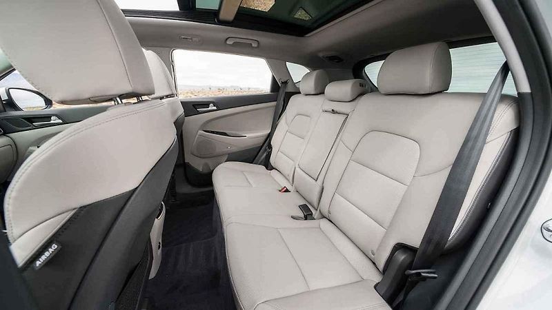 Hyundai Tucson.