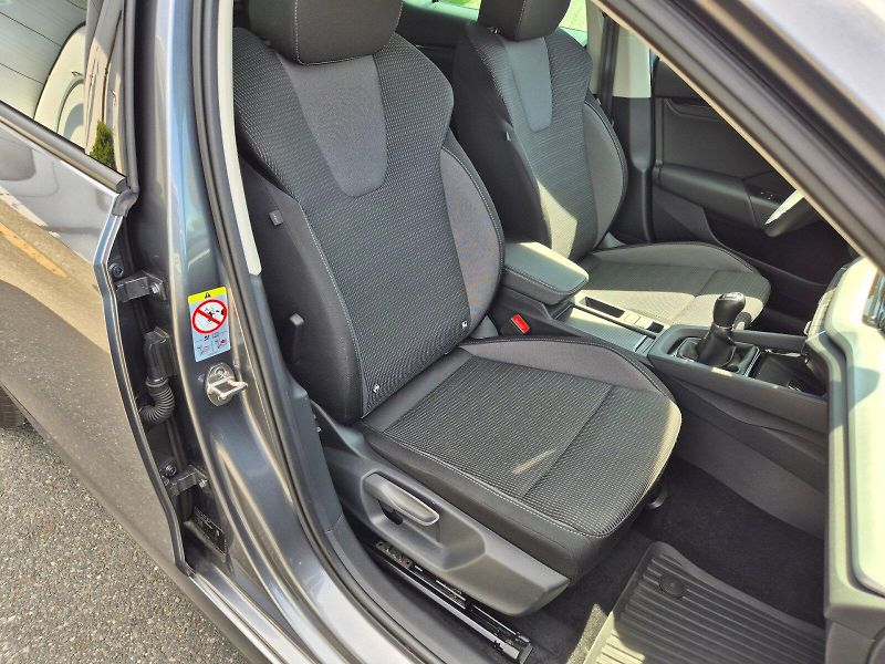 Škoda Octavia (2025) Selection 1,5 TSI 110 kW 6°man - fotka 17 z 40