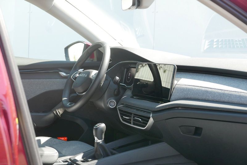 Škoda Octavia (2025) 1.5 TSI 85 kW M6° Top Selectio - fotka 6 z 34