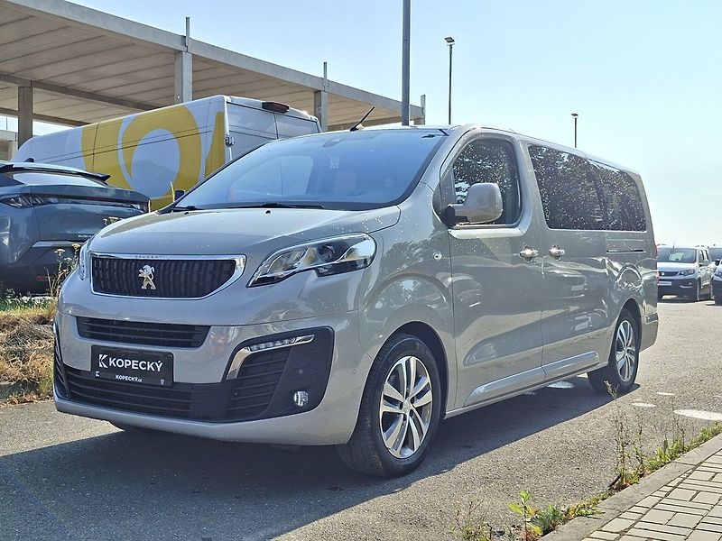 Peugeot Traveller LONG ALLURE 2,0 BHDI 180k EAT8 - fotka 1 z 30
