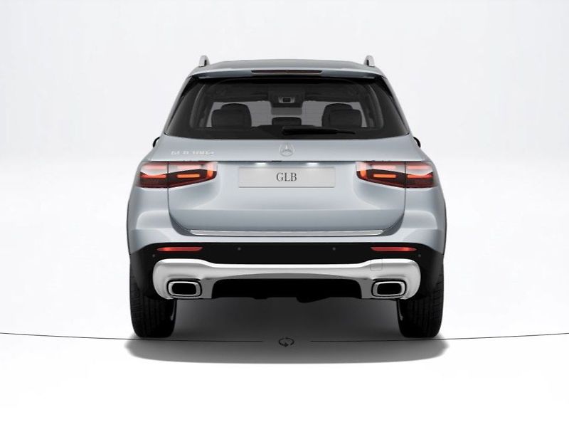 Mercedes-Benz GLB 180 d - fotka 5 z 9