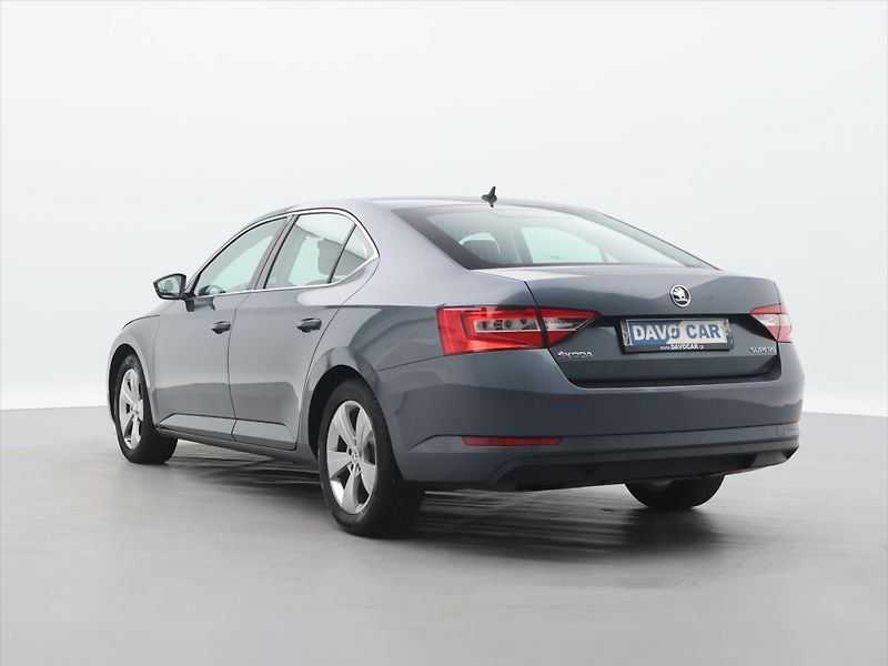 Škoda Superb 2,0 TDI 110kW Ambition DPH CZ - fotka 5 z 26