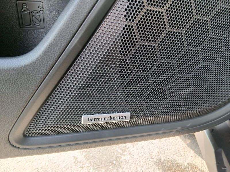 Subaru Outback (2025) 2.5i TOURING  *HARMAN KARDON* - fotka 14 z 14