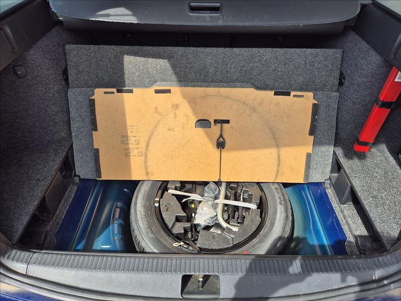 Škoda Octavia 1,2 TSI III Combi Klima Tempom - fotka 17 z 28