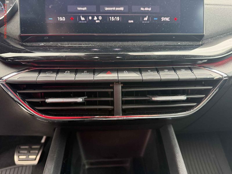 Škoda Octavia (2021) 2.0 TDi, ČR, Style, DSG - fotka 14 z 18