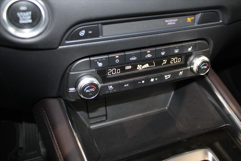 Mazda CX-5 AWD Takumi Plus ACC/360°/Pano - fotka 20 z 28