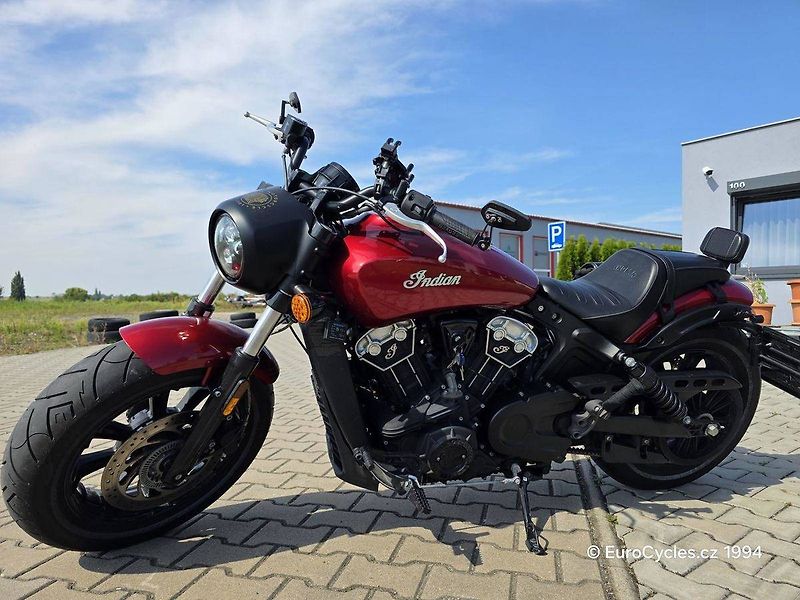 Indian (2018) Scout Bobber - fotka 13 z 20