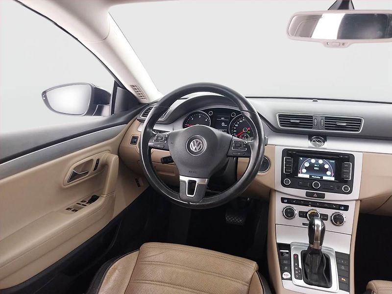 Volkswagen CC (2012) Highline 2.0 TDI, Automat - fotka 7 z 22