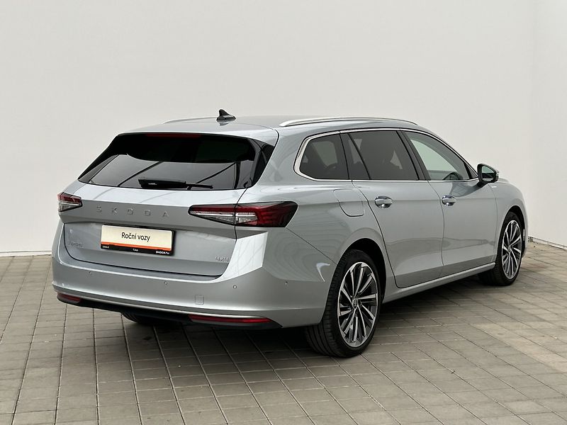 Škoda Superb 2.0 TDI 4x4 L & K - fotka 2 z 30