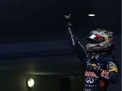 Sebastian Vettel v cíli Velké ceny Indie.