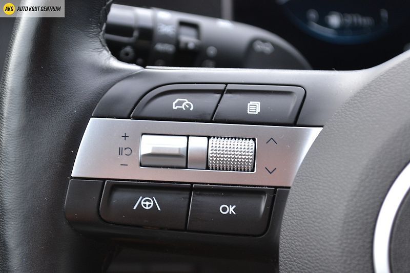 Hyundai Tucson 1.6T-GDI STYLE FL 118KW - fotka 40 z 54