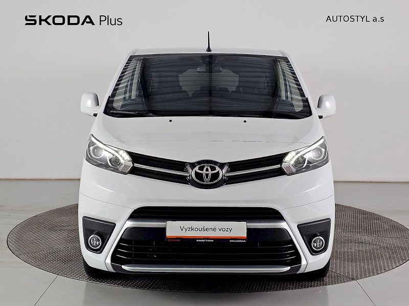 Toyota ProAce Verso (2024) 2.0D 106kW FAMILY COMFORT NAVI - fotka 4 z 33