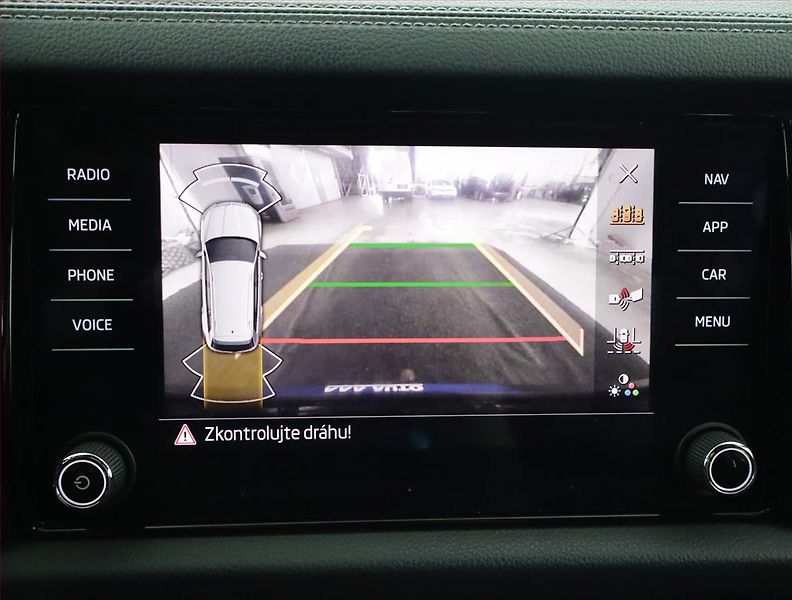 Škoda Kodiaq (2023) Sportline 2.0 TDI - fotka 20 z 23