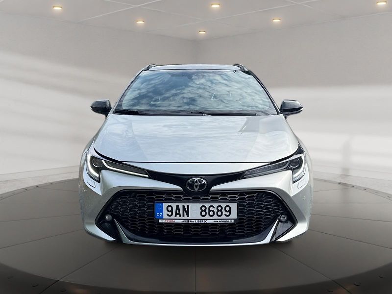 Toyota Corolla (2023) SPORT 1.8HYBRID 72kW TAŽNÉ CZ - fotka 2 z 11