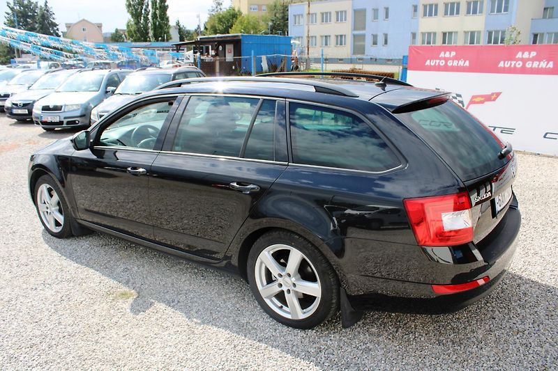 Škoda Octavia (2015) 2.0TDI NAVI KLIMA DSG 4X4 ALU - fotka 5 z 16