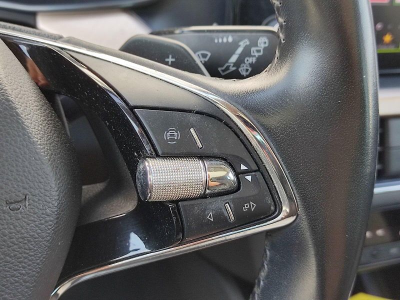 Škoda Scala (2020) Style Emotion 1,5 Tsi 110 Kw D - fotka 30 z 36