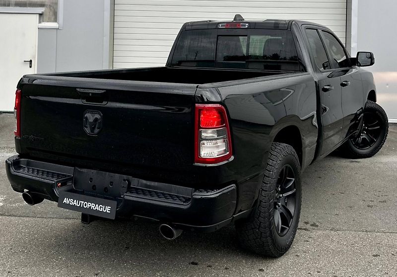 Dodge RAM (2021) 5.7 V8 HEMI LONG STAR ETORQUE - fotka 4 z 27