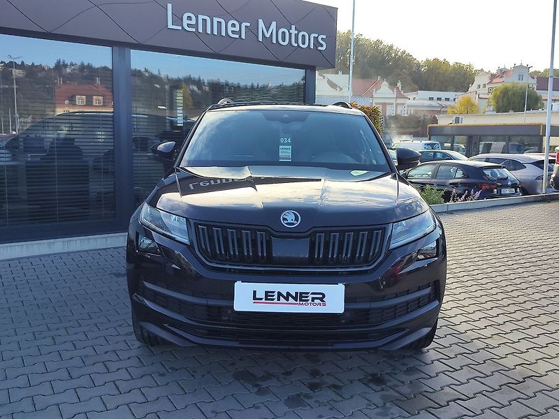 Škoda Kodiaq 2.0 TDI/140kW Sportline DSG 4x - fotka 2 z 39