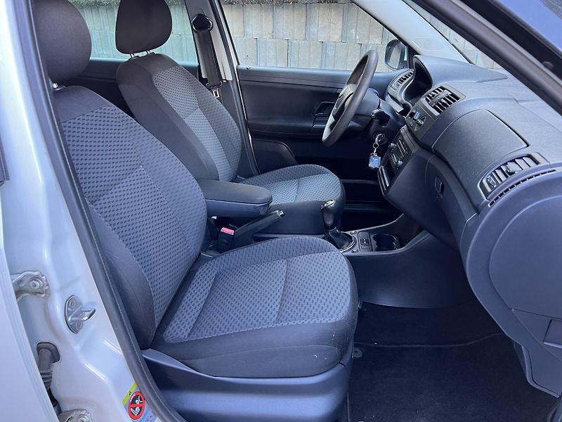 Škoda Fabia combi 1.2 TSi 63 kW NOVÁ STK - fotka 6 z 15