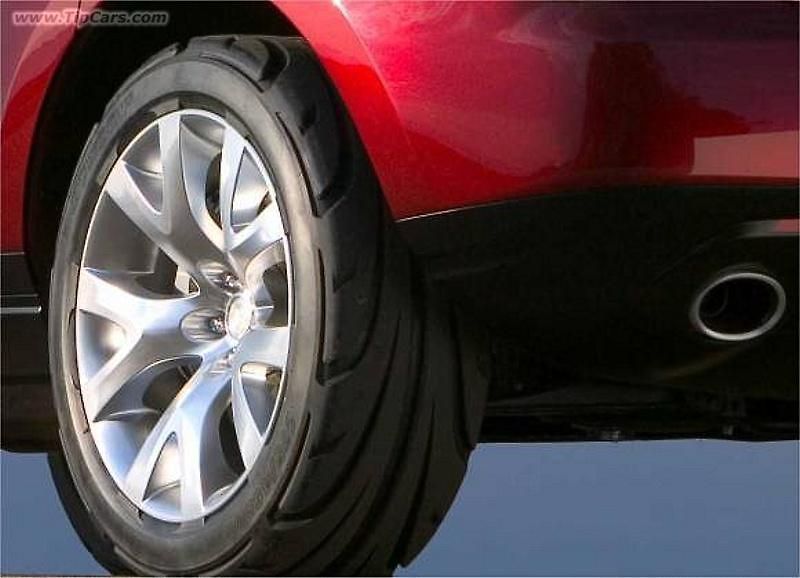 Koncept MX Crossport naznačuje tvary nového SUV CX - 7.