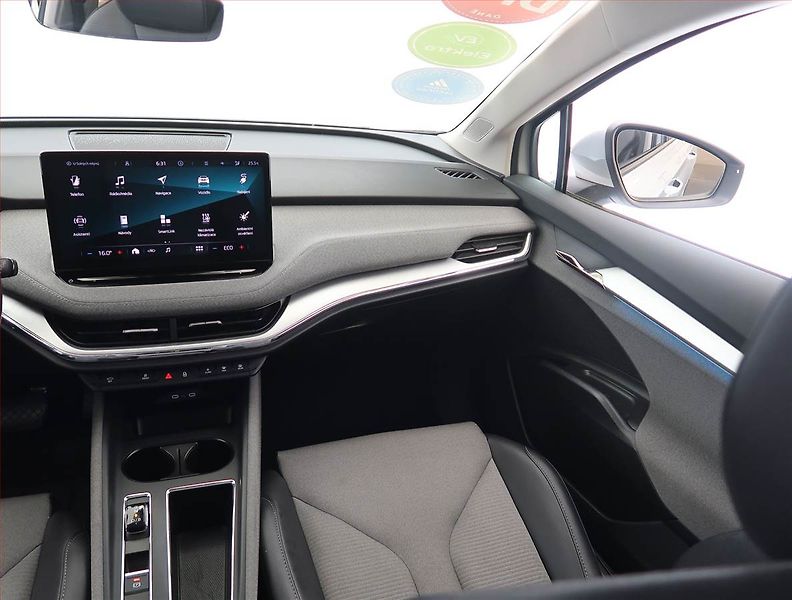 Škoda Enyaq (2023) 60 (62 kWh), SoH 92% - fotka 8 z 28