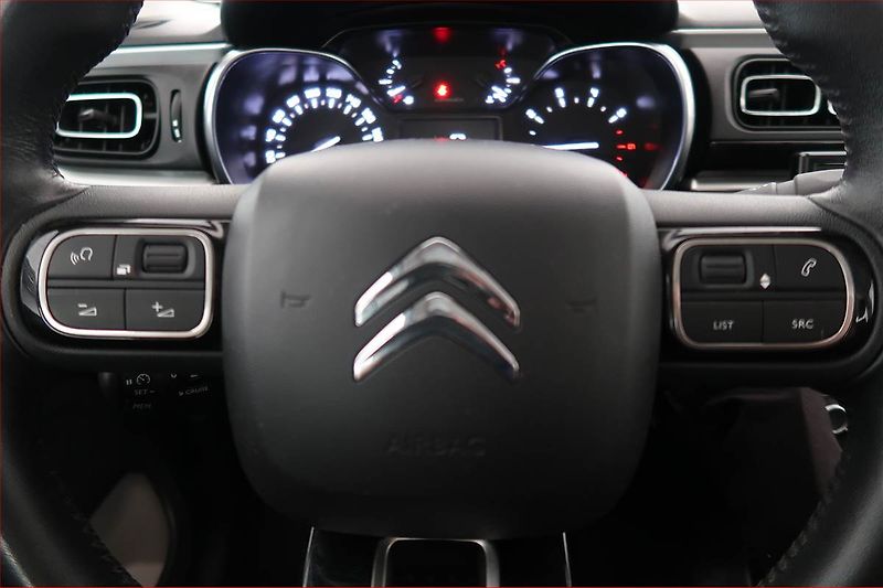 Citroën C3 (2018) 1.2 PureTech, Tempomat - fotka 15 z 16