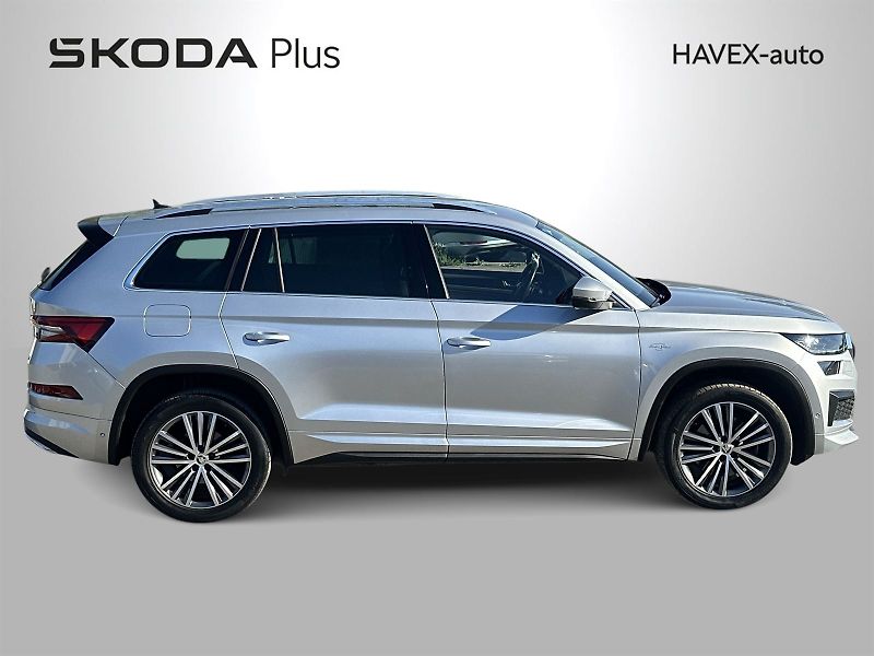 Škoda Kodiaq (2022) 2.0 TDI 4x4 DSG L&K - fotka 38 z 40