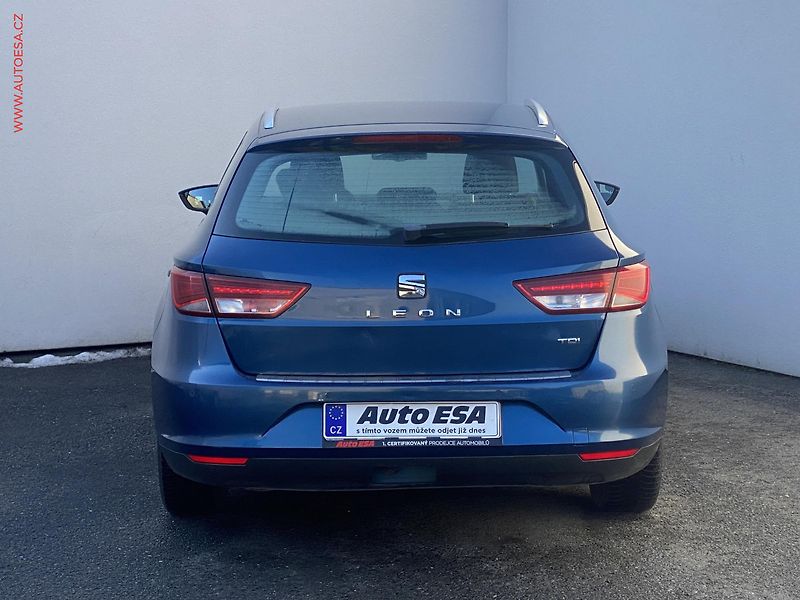 Seat Leon (2014) 2.0TDi, Style, DSG, LED - fotka 5 z 18