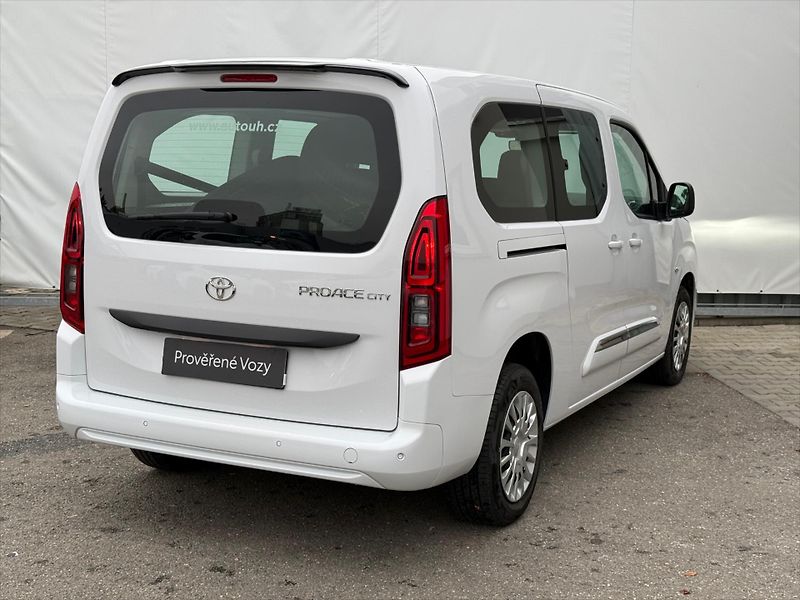 Toyota ProAce City Verso 1,5 Business 7S Tailgate - fotka 4 z 20